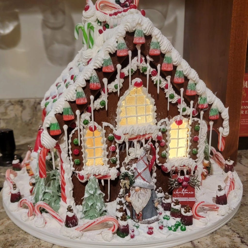 FUNDRAISER RAFFLE - Gingerbread House