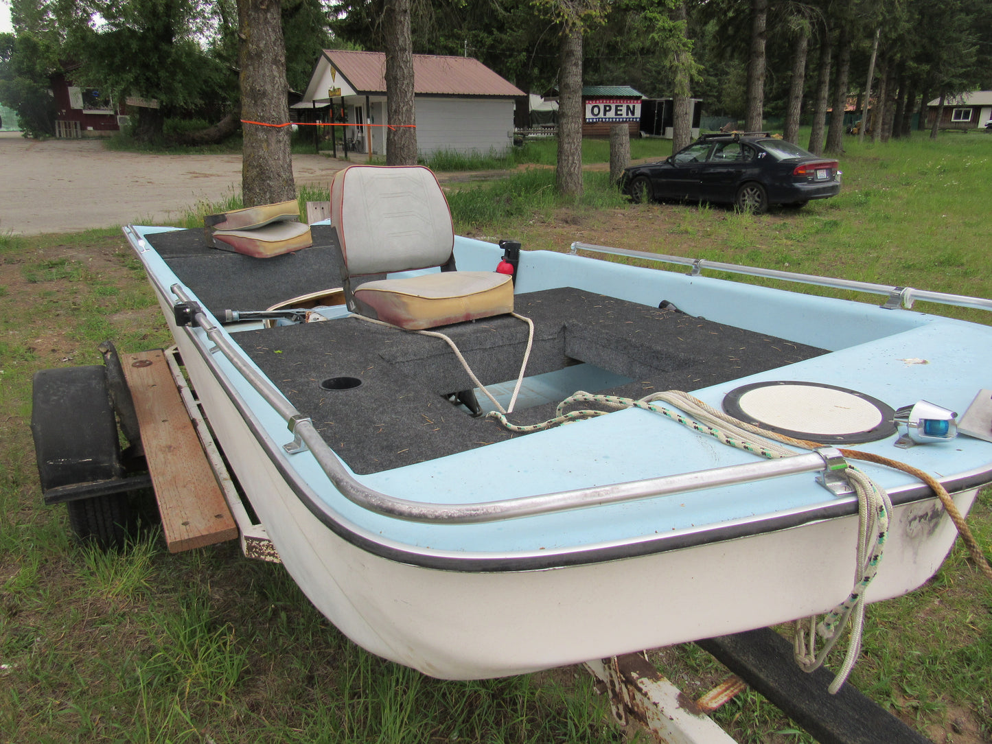 14' Fishing Boat with Motor and Trailer